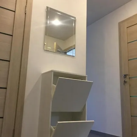 Zwei In Der *